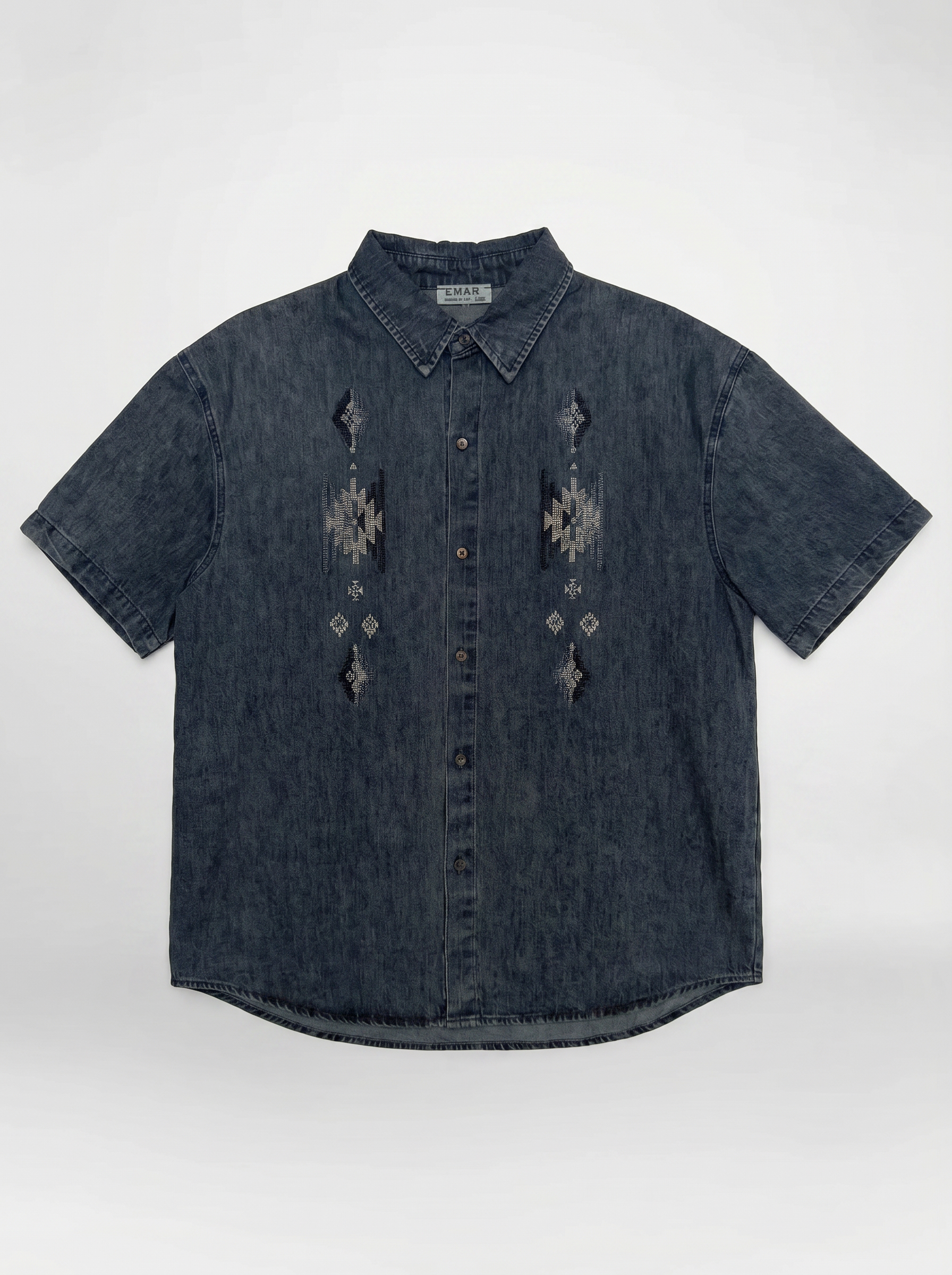 深藍色牛仔刺繡短袖恤衫