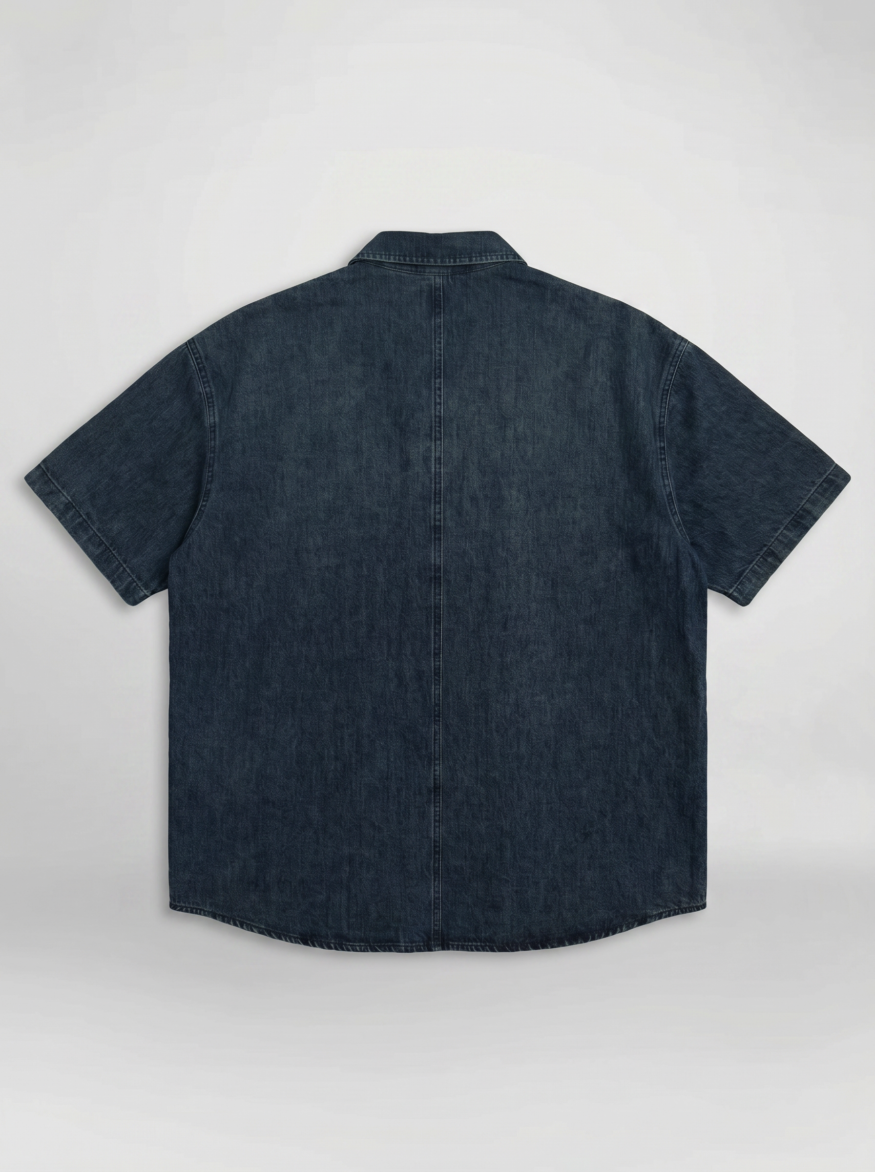 深藍色牛仔刺繡短袖恤衫